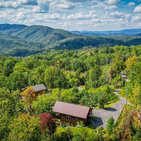 Ever After Gatlinburg Exteriör bild